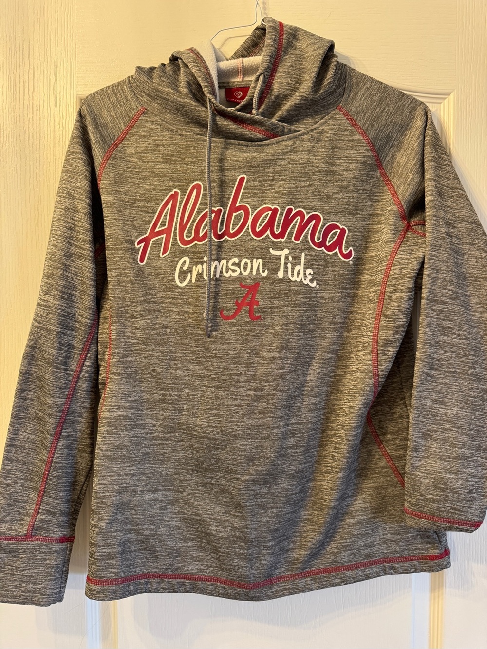 Alabama Crimson Tide Women’s hoodie - size L but fits like a M